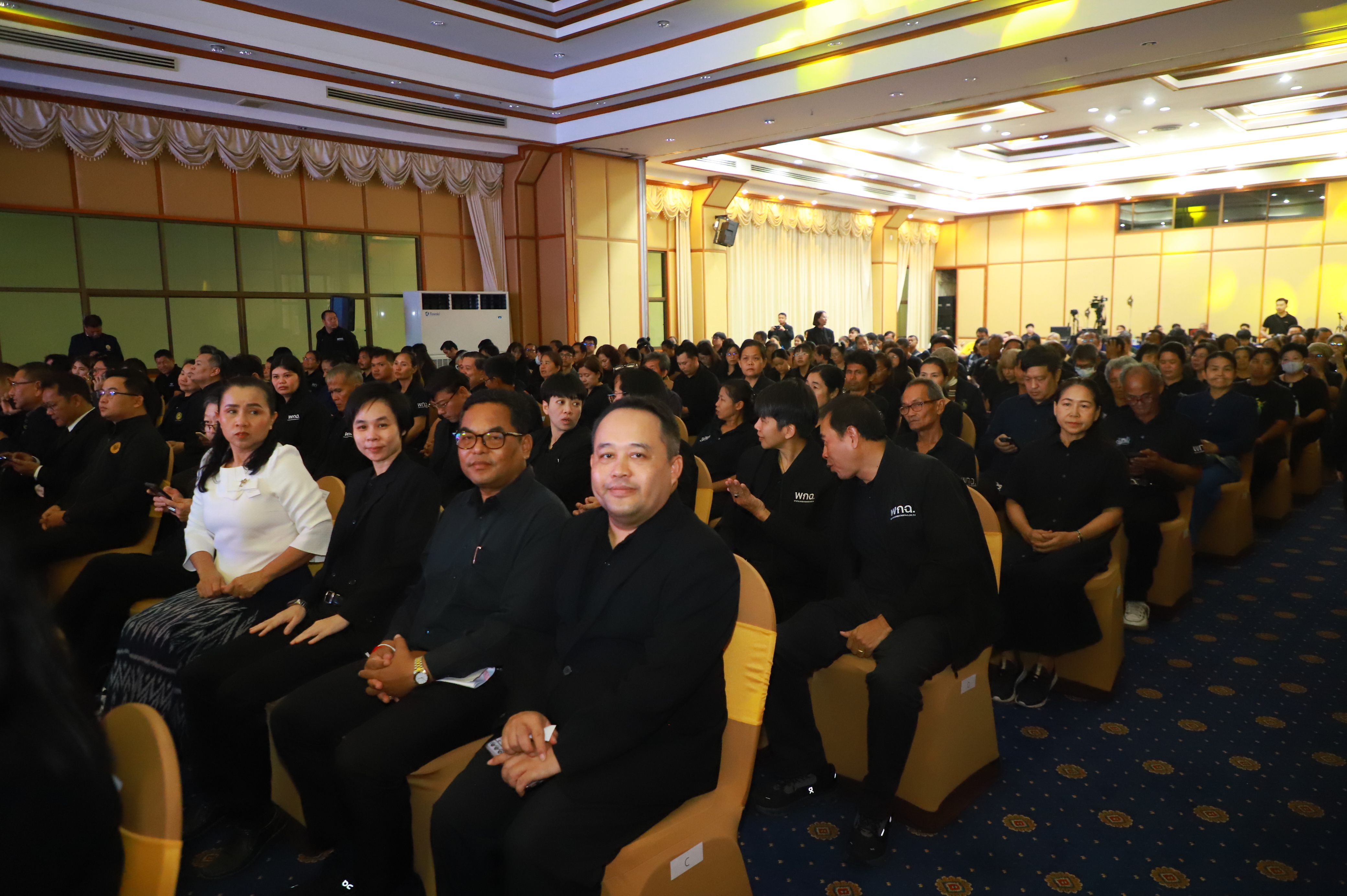 title - รองเลขาฯ ส.ป.ก. ร่วมงานมหกรรม “จากพันธุกรรม สู่ความยั่งยืน” รวมพลังอนุรักษ์ทรัพยากรไทย สร้างความมั่นคงทางอาหารอย่างยั่งยืน และการพึ่งพาตนเองในยามวิกฤต